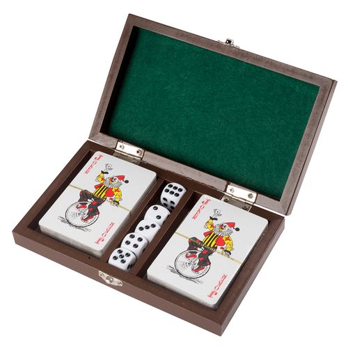 Juego de mesa en caja de madera